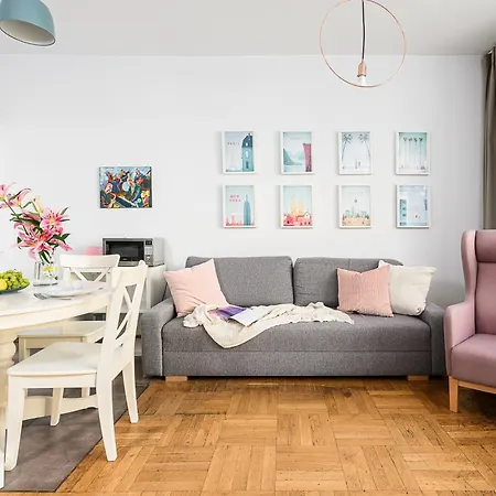 Shortstaypoland Krucza Appartamento