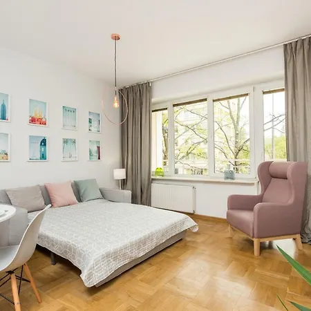 Shortstaypoland Krucza Warsaw