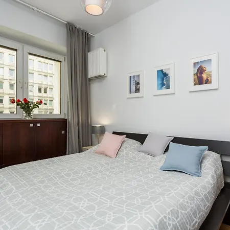 아파트 Shortstaypoland Krucza 바르샤바